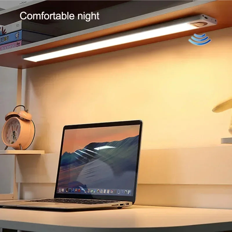 Veilleuse LED sous armoire – Rechargeable USB-C, capteur de mouvement, 10 à 60 cm
