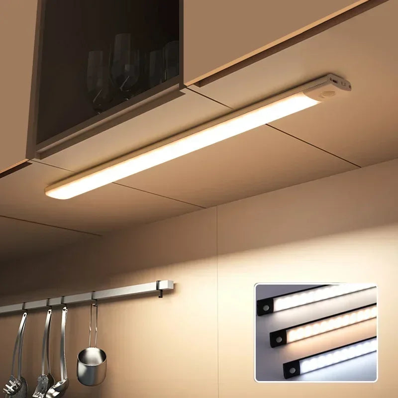 Veilleuse LED sous armoire – Rechargeable USB-C, capteur de mouvement, 10 à 60 cm