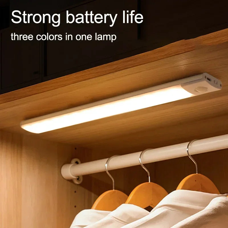 Veilleuse LED sous armoire – Rechargeable USB-C, capteur de mouvement, 10 à 60 cm