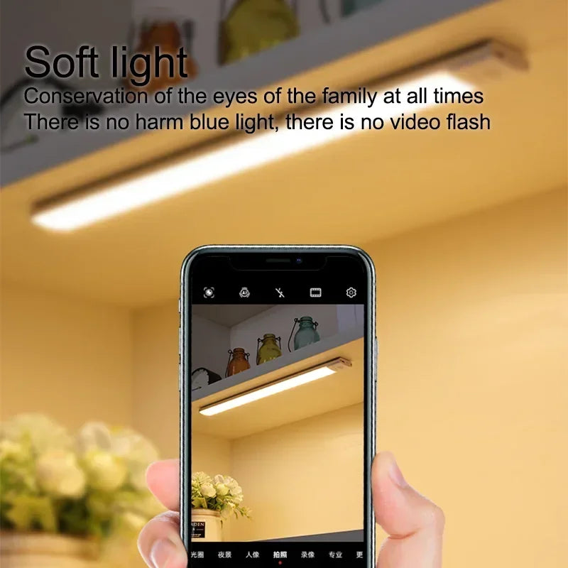 Veilleuse LED sous armoire – Rechargeable USB-C, capteur de mouvement, 10 à 60 cm
